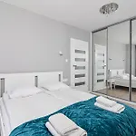 Ltc Ujejskiego * Gdynia