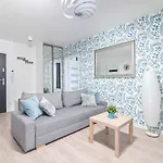 Apartment Ltc Ujejskiego Gdynia