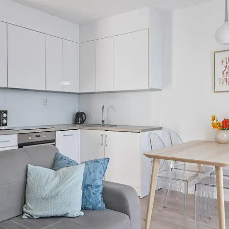 Ltc Ujejskiego * Gdynia