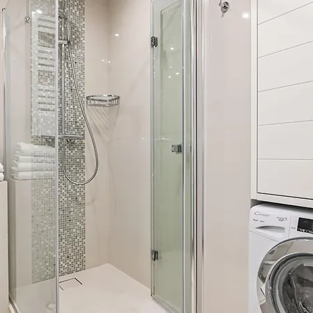 Apartment Ltc Ujejskiego Gdynia