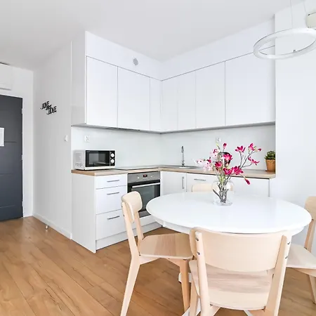 Ltc Ujejskiego * Gdynia