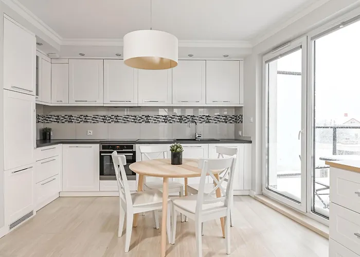 Ltc Ujejskiego Lägenhet